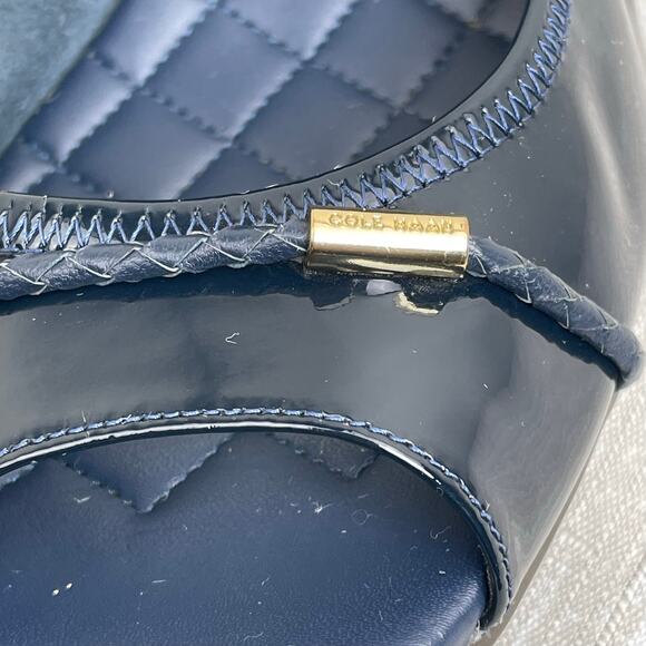 Cole Haan Tali Peep Toe Wedge Navy Patent Leather Bow Quilted Grand OS Women's 8 - Picture 6 of 13